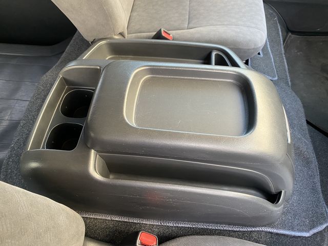 TOYOTA HIACE wagon 2018