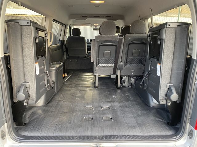TOYOTA HIACE wagon 2018