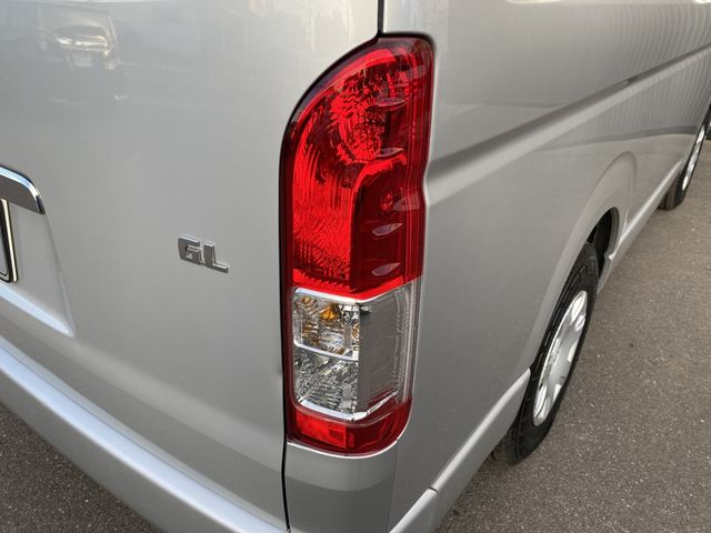 TOYOTA HIACE wagon 2018