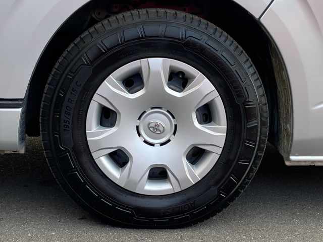 TOYOTA HIACE wagon 2018