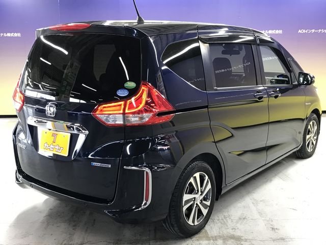 HONDA FREED HYBRID 2020