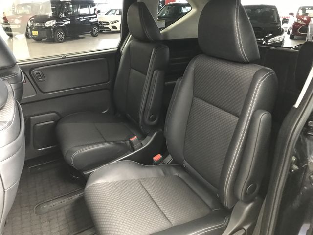 HONDA FREED HYBRID 2020