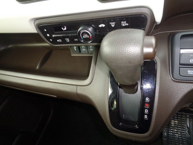 HONDA N BOX 4WD 2022