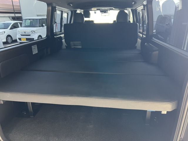 TOYOTA HIACE van 2WD 2021