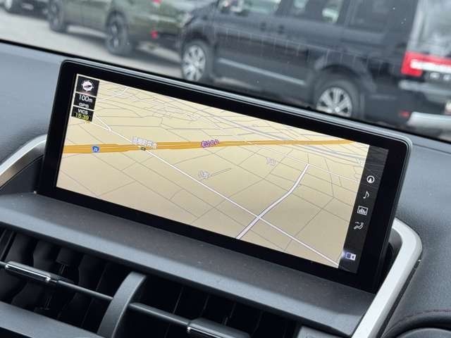 TOYOTA LEXUS NX300h 2020