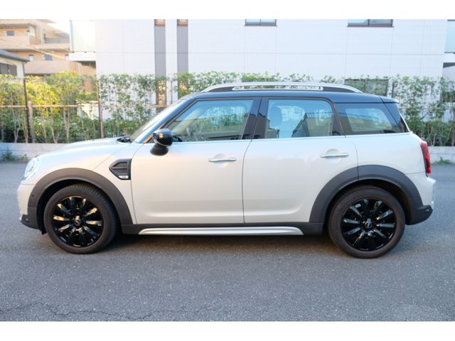 BMW MINI COOPER D CROSSOVER 2021