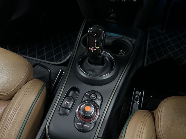 BMW MINI COOPER SD CROSSOVER 2021