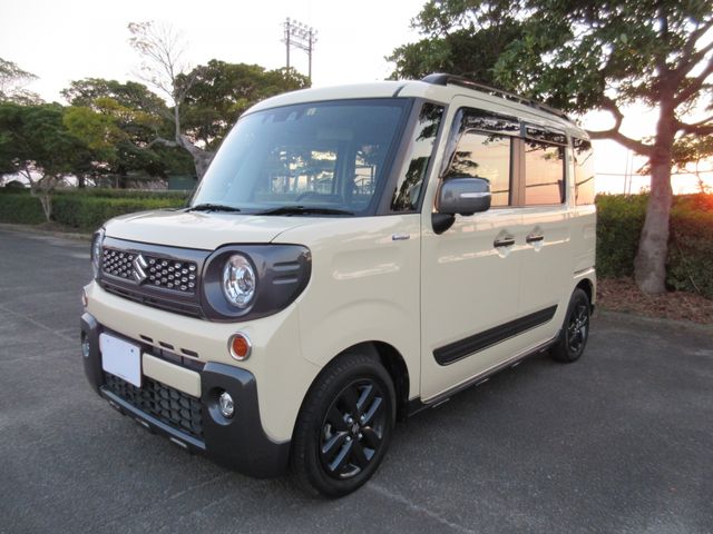 SUZUKI Spacia GEAR 2022