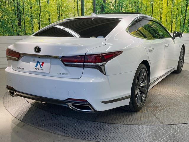 TOYOTA LEXUS LS500 2018