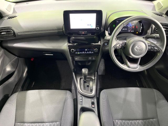 TOYOTA YARIS CROSS 2025