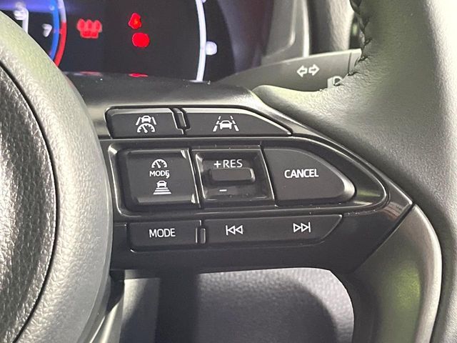 TOYOTA YARIS CROSS 2025