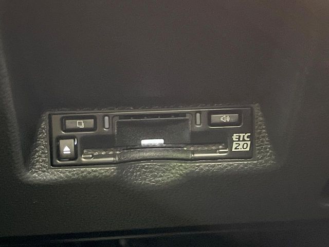 TOYOTA YARIS CROSS 2025