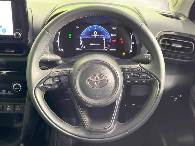 TOYOTA YARIS CROSS 2025