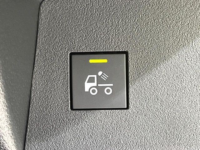 DAIHATSU HIJET truck 2023