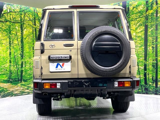 TOYOTA LANDCRUISER 70 2025