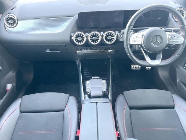 MERCEDES BENZ MERCEDES BENZ GLA class 2021