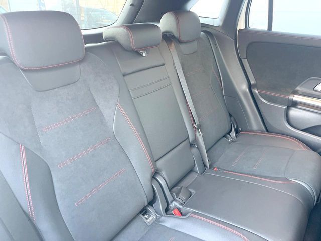 MERCEDES BENZ MERCEDES BENZ GLA class 2021