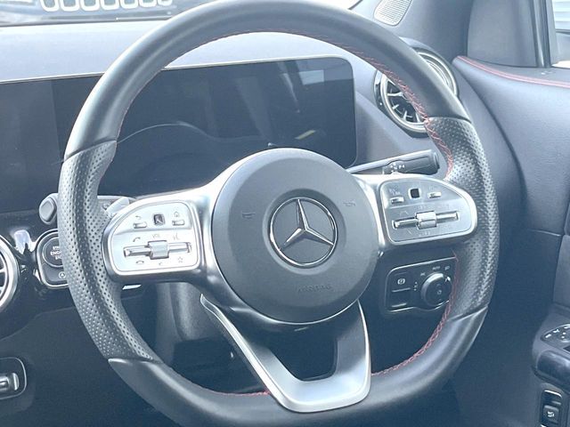 MERCEDES BENZ MERCEDES BENZ GLA class 2021