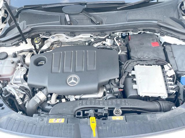 MERCEDES BENZ MERCEDES BENZ GLA class 2021
