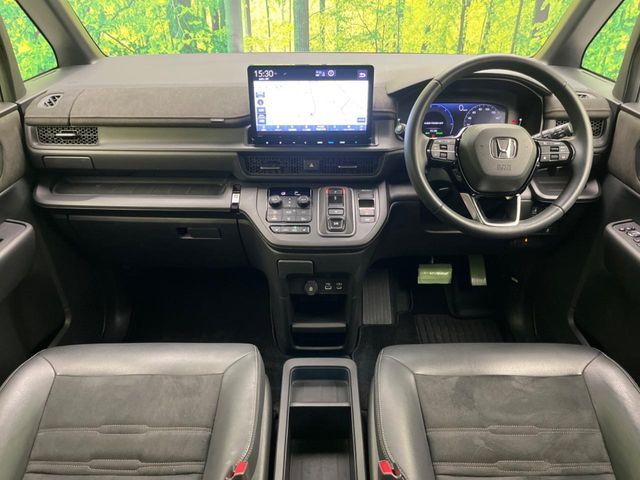 HONDA STEPWAGON e:HEV SPADA 2023