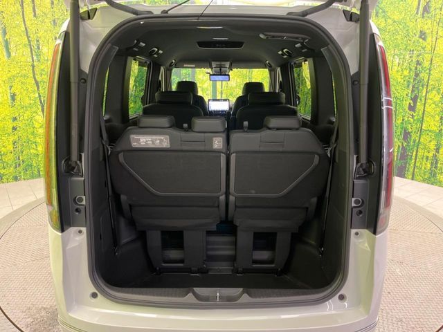 HONDA STEPWAGON e:HEV SPADA 2023