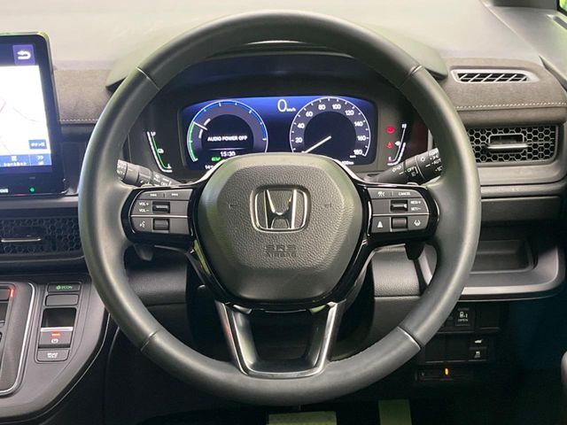 HONDA STEPWAGON e:HEV SPADA 2023