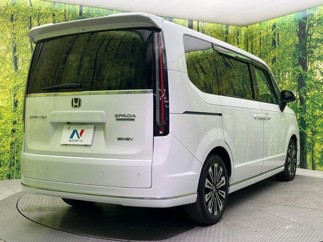 HONDA STEPWAGON e:HEV SPADA 2023