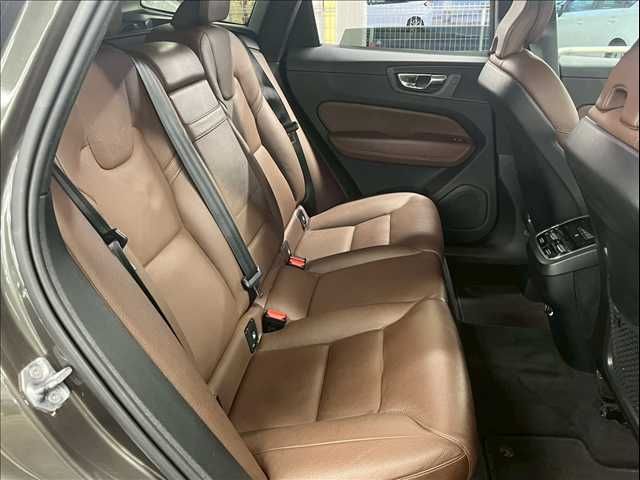VOLVO VOLVO XC60 2019