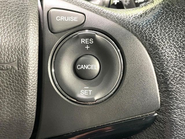 HONDA VEZEL HYBRID 2014