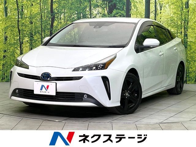 TOYOTA PRIUS 2022
