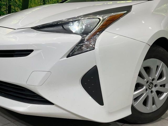 TOYOTA PRIUS 2016