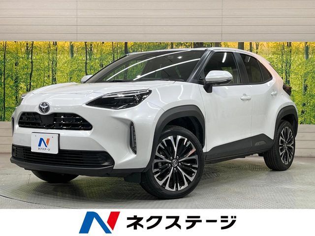 TOYOTA YARIS CROSS HYBRID 2025