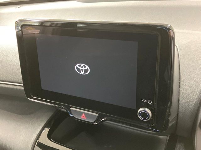 TOYOTA YARIS CROSS HYBRID 2025