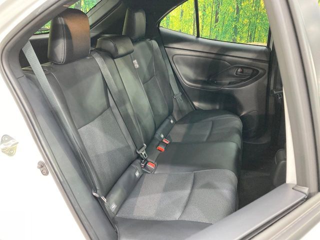 TOYOTA YARIS CROSS HYBRID 2025