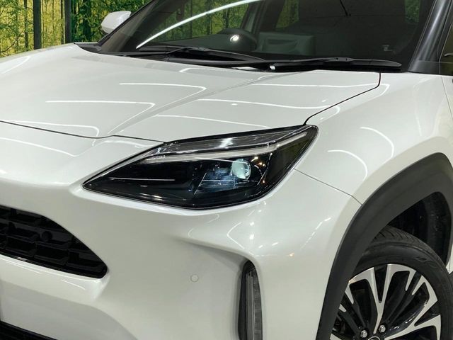 TOYOTA YARIS CROSS HYBRID 2025