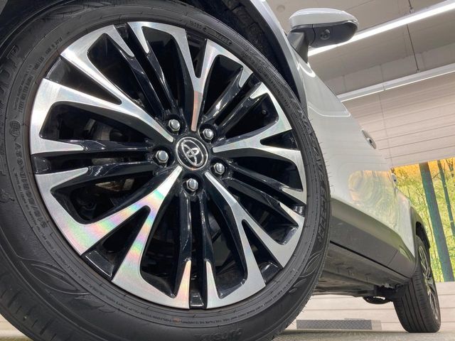 TOYOTA YARIS CROSS HYBRID 2025