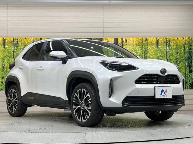 TOYOTA YARIS CROSS HYBRID 2025