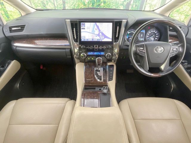 TOYOTA ALPHARD hybrid 4WD 2020