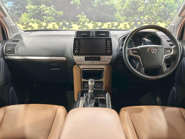 TOYOTA LANDCRUISER PRADO 2022