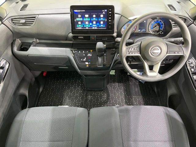 NISSAN ROOX 2024