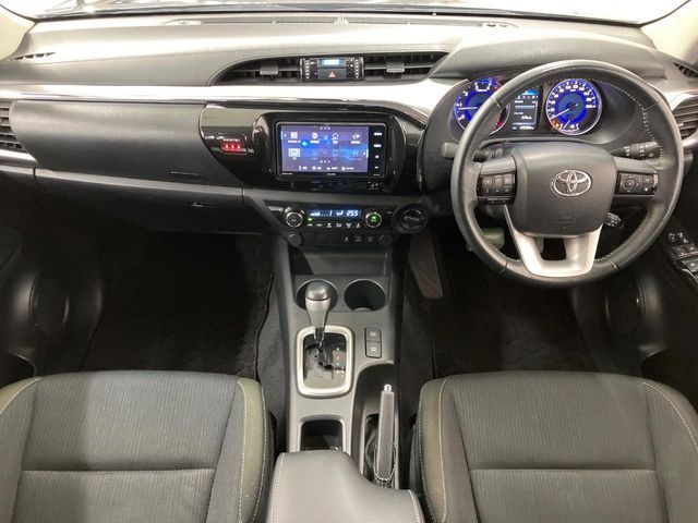 TOYOTA HILUX 4WD 2019