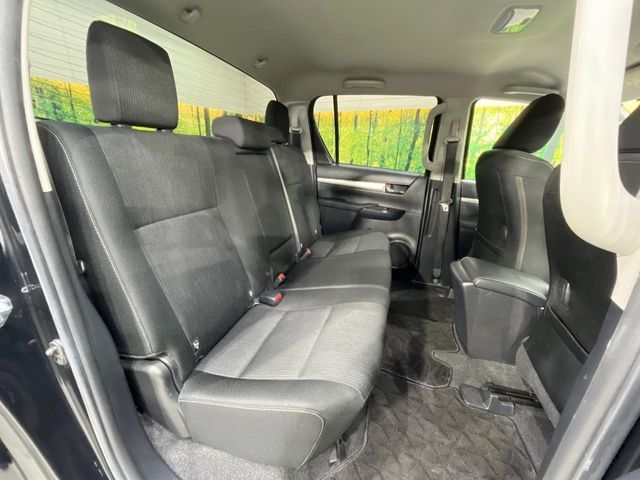 TOYOTA HILUX 4WD 2019