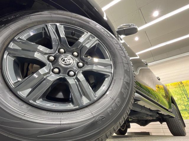 TOYOTA HILUX 4WD 2019