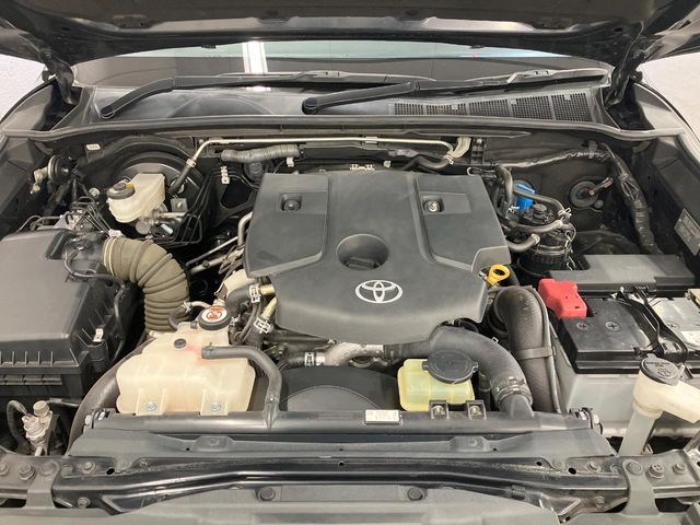 TOYOTA HILUX 4WD 2019