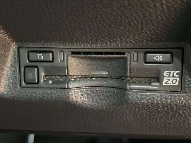 TOYOTA YARIS CROSS HYBRID 2025