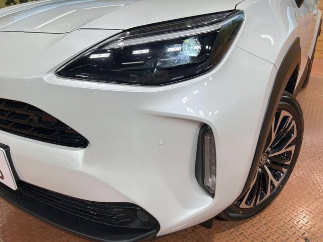 TOYOTA YARIS CROSS HYBRID 2025