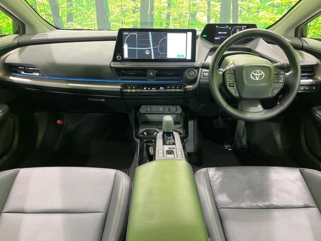 TOYOTA PRIUS 4WD 2023