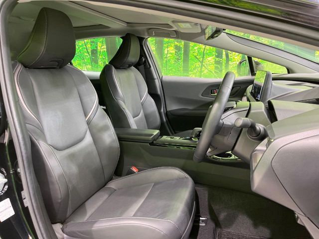 TOYOTA PRIUS 4WD 2023