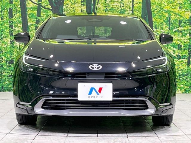 TOYOTA PRIUS 4WD 2023