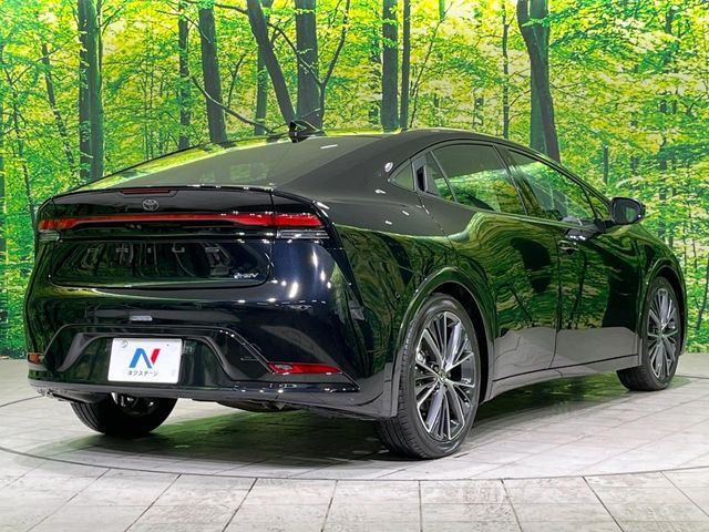 TOYOTA PRIUS 4WD 2023